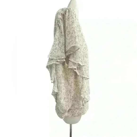 2X Faux Wrap blouse with tie waist - Picture 3 of 8